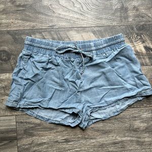 Signature8 Shorts